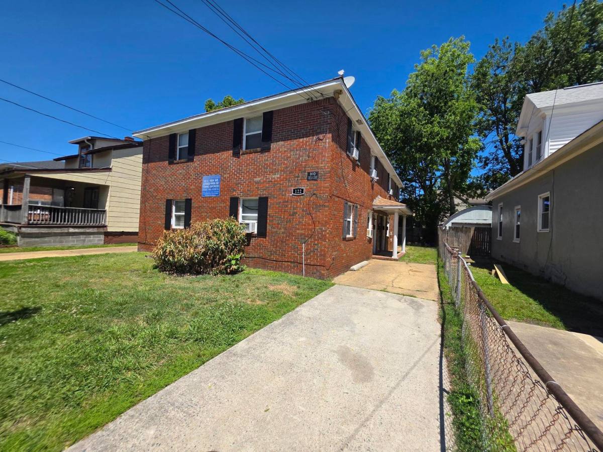 Apartment for rent at 122 D View Ave, Norfolk, VA 23503