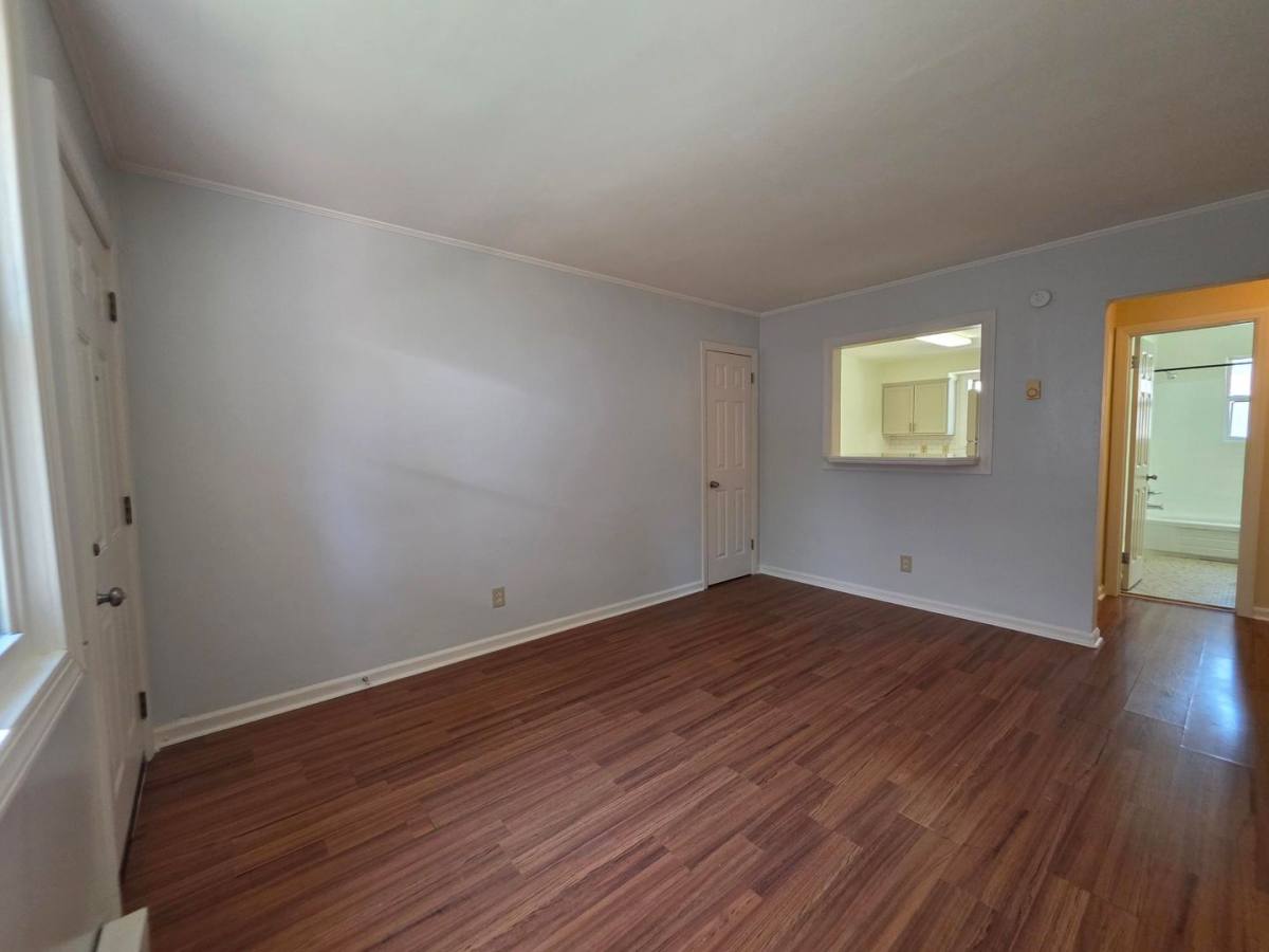 Apartment for rent at 122 D View Ave, Norfolk, VA 23503