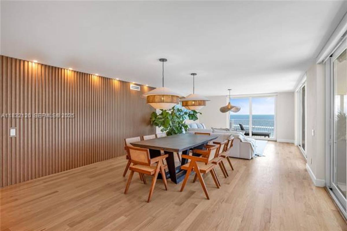 Condo for rent at 615 Ocean Dr, Key Biscayne, FL 33149