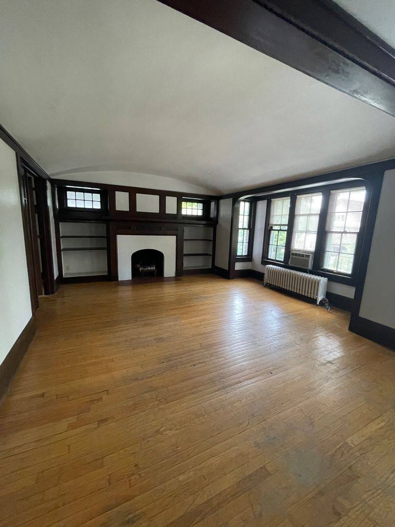 Apartment for rent at 2934-2936 N Farwell Ave, Milwaukee, WI 53211