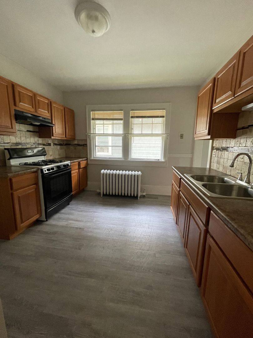 Apartment for rent at 2934-2936 N Farwell Ave, Milwaukee, WI 53211