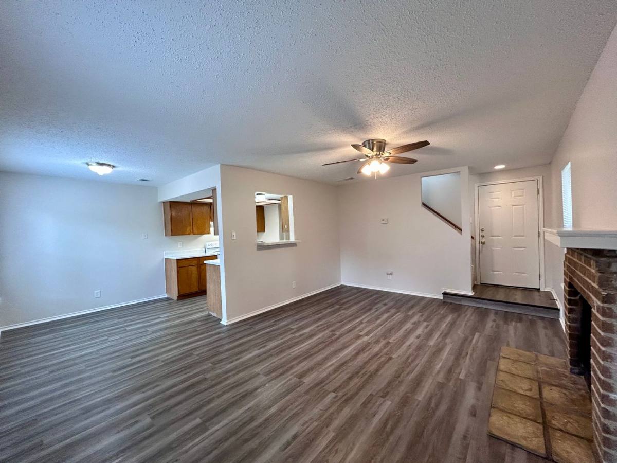 Apartment for rent at 9300 Kempler Dr, Austin, TX 78748