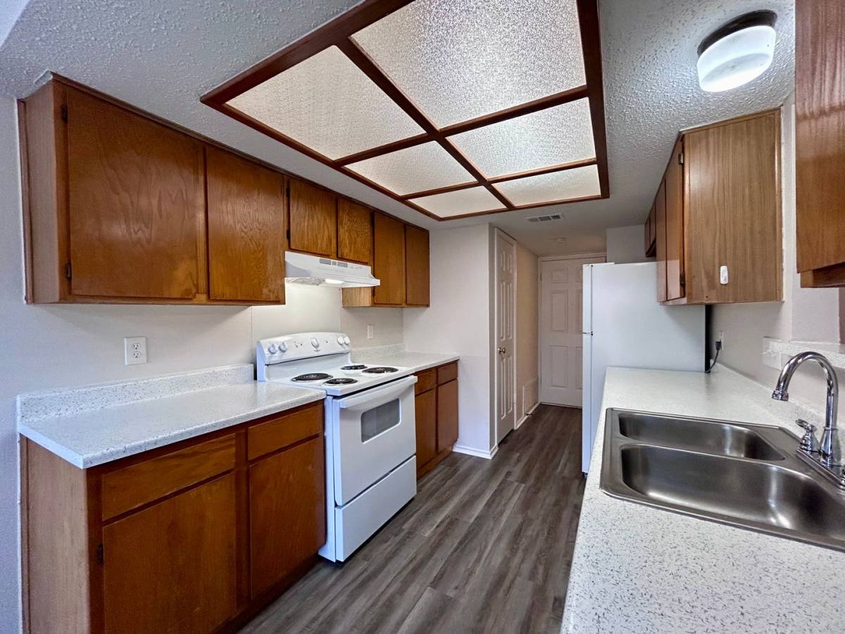 Apartment for rent at 9300 Kempler Dr, Austin, TX 78748
