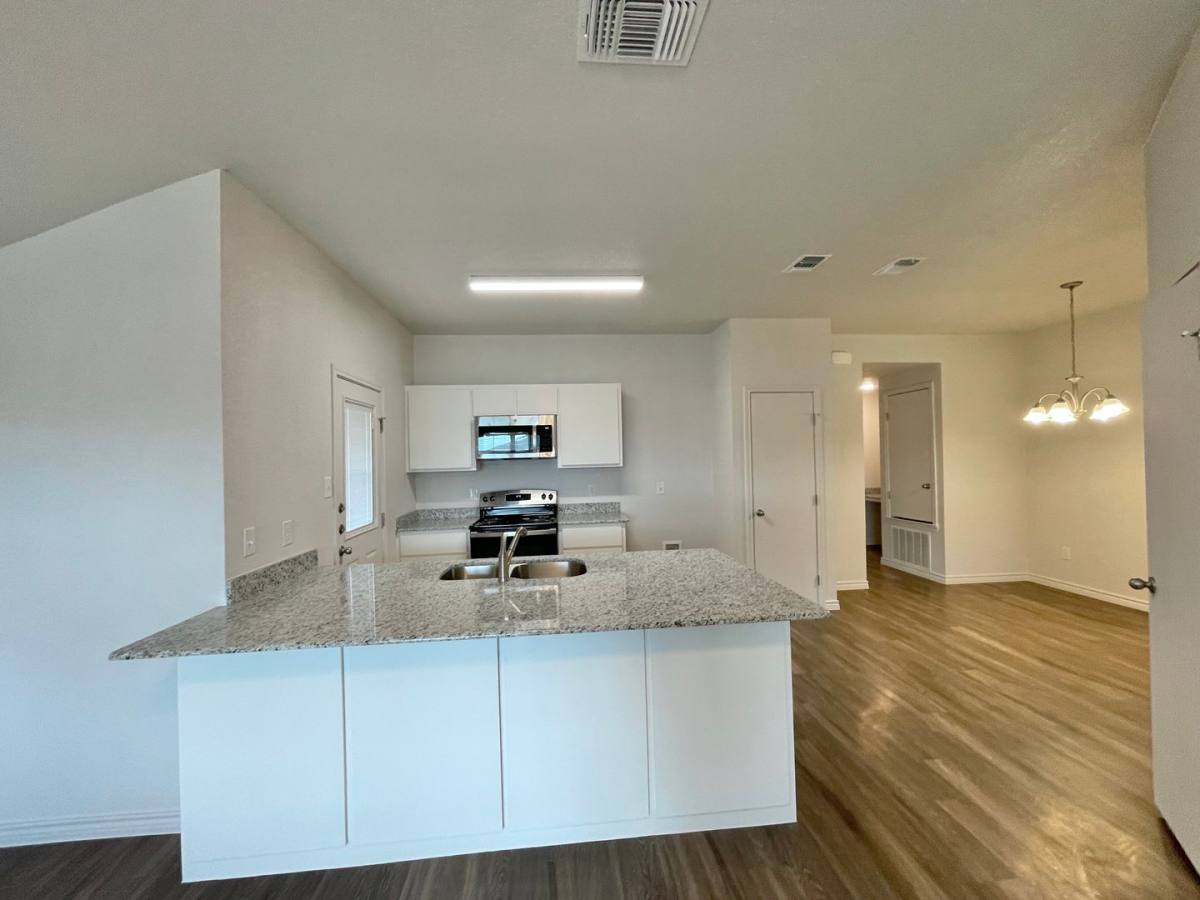 Townhouse for rent at 1806 Clovis Dr, Copperas Cove, TX 76522