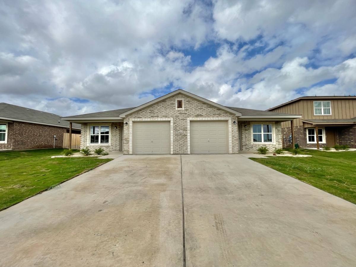 Townhouse for rent at 1806 Clovis Dr, Copperas Cove, TX 76522