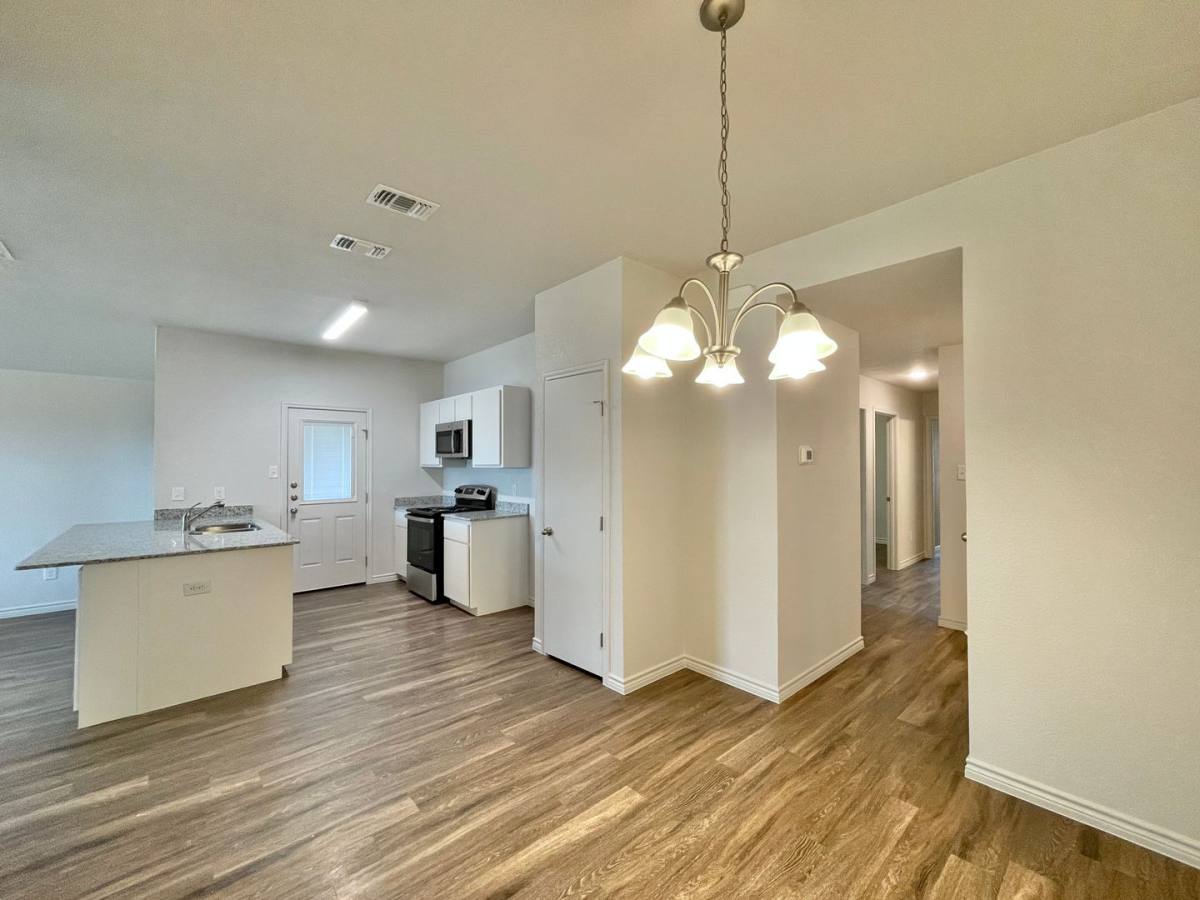 Townhouse for rent at 1806 Clovis Dr, Copperas Cove, TX 76522