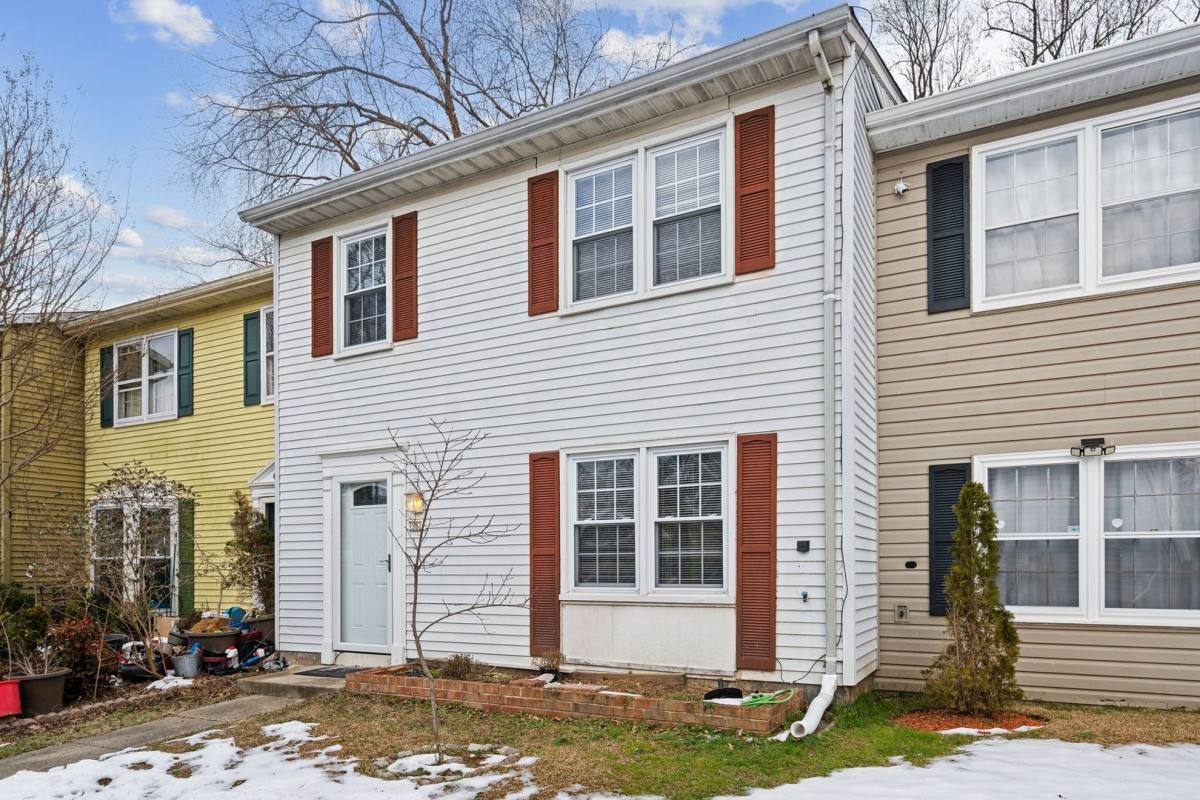 Townhouse for rent at 7907 Timarand Court, Lorton, VA 22079