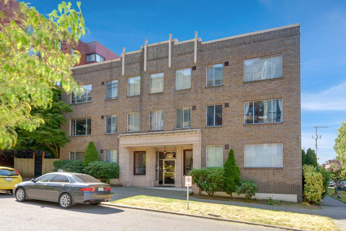 Apartment for rent at 21 W Lee St, Seattle, WA 98119