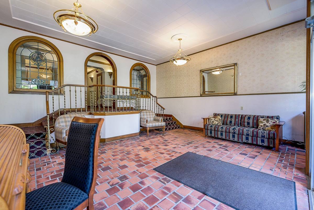 Apartment for rent at 21 W Lee St, Seattle, WA 98119