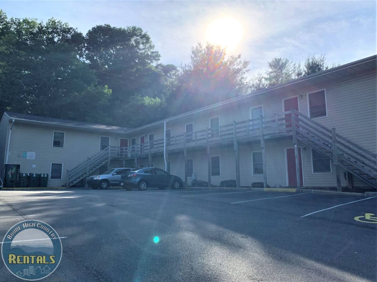 Apartment for rent at 268 Faculty St, Boone, NC 28607