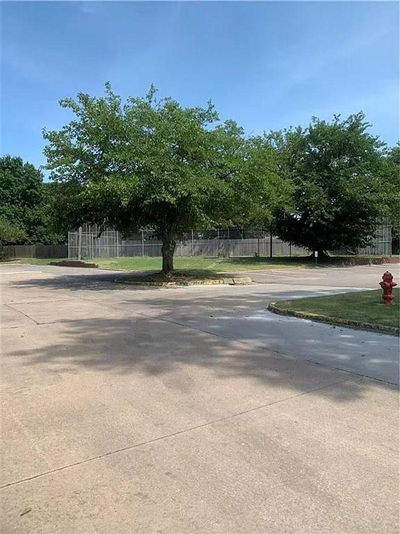 Condo for rent at 401 12th Ave SE, Norman, OK 73071