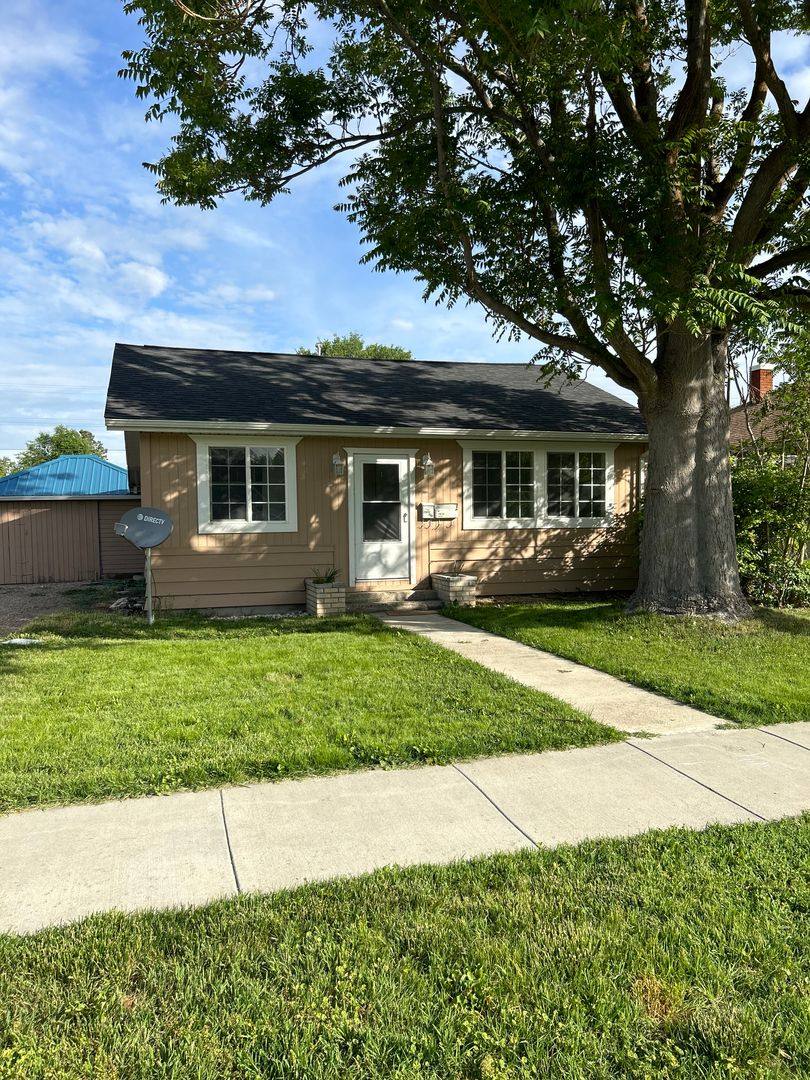 House for rent at 1015 10th Ave S, Nampa, ID 83651