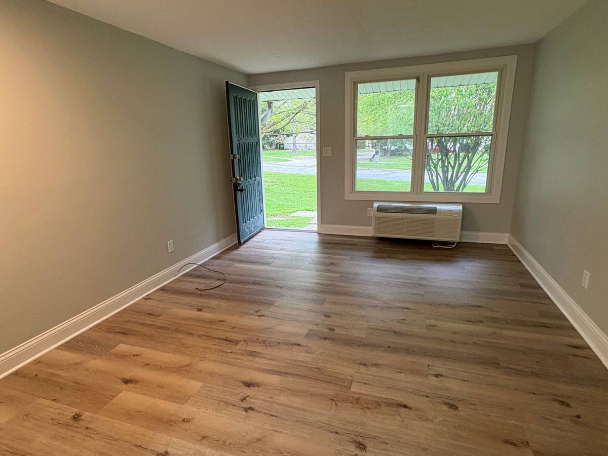 Apartment for rent at 956 Silver Meadows Blvd, Kent, OH 44240