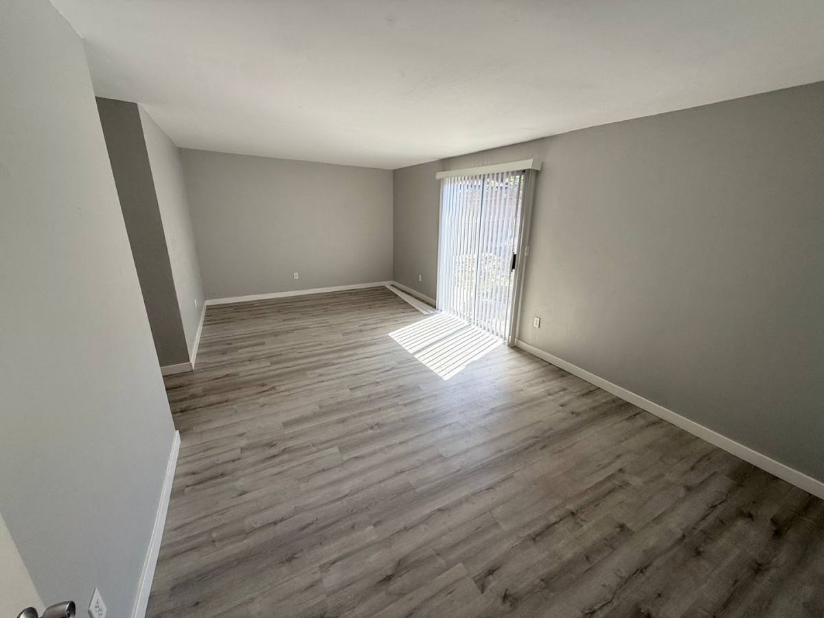 Apartment for rent at 1561 Olive Ave, Chula Vista, CA 91911