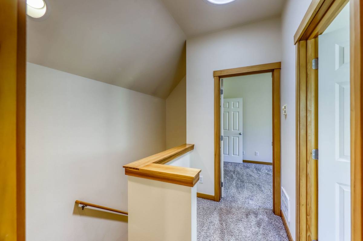 Townhouse for rent at 101A Sadie Lane NW, Bainbridge Island, WA 98110