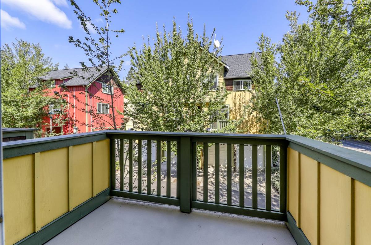 Townhouse for rent at 101A Sadie Lane NW, Bainbridge Island, WA 98110