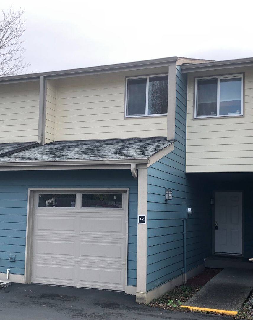 Apartment for rent at 261 Shepard Way NW, Bainbridge Island, WA 98110