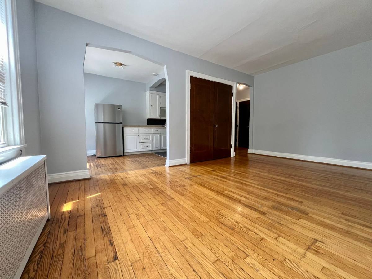 Apartment for rent at 234 Crescent Ave, Buffalo, NY 14214