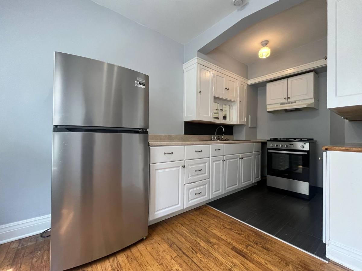 Apartment for rent at 234 Crescent Ave, Buffalo, NY 14214