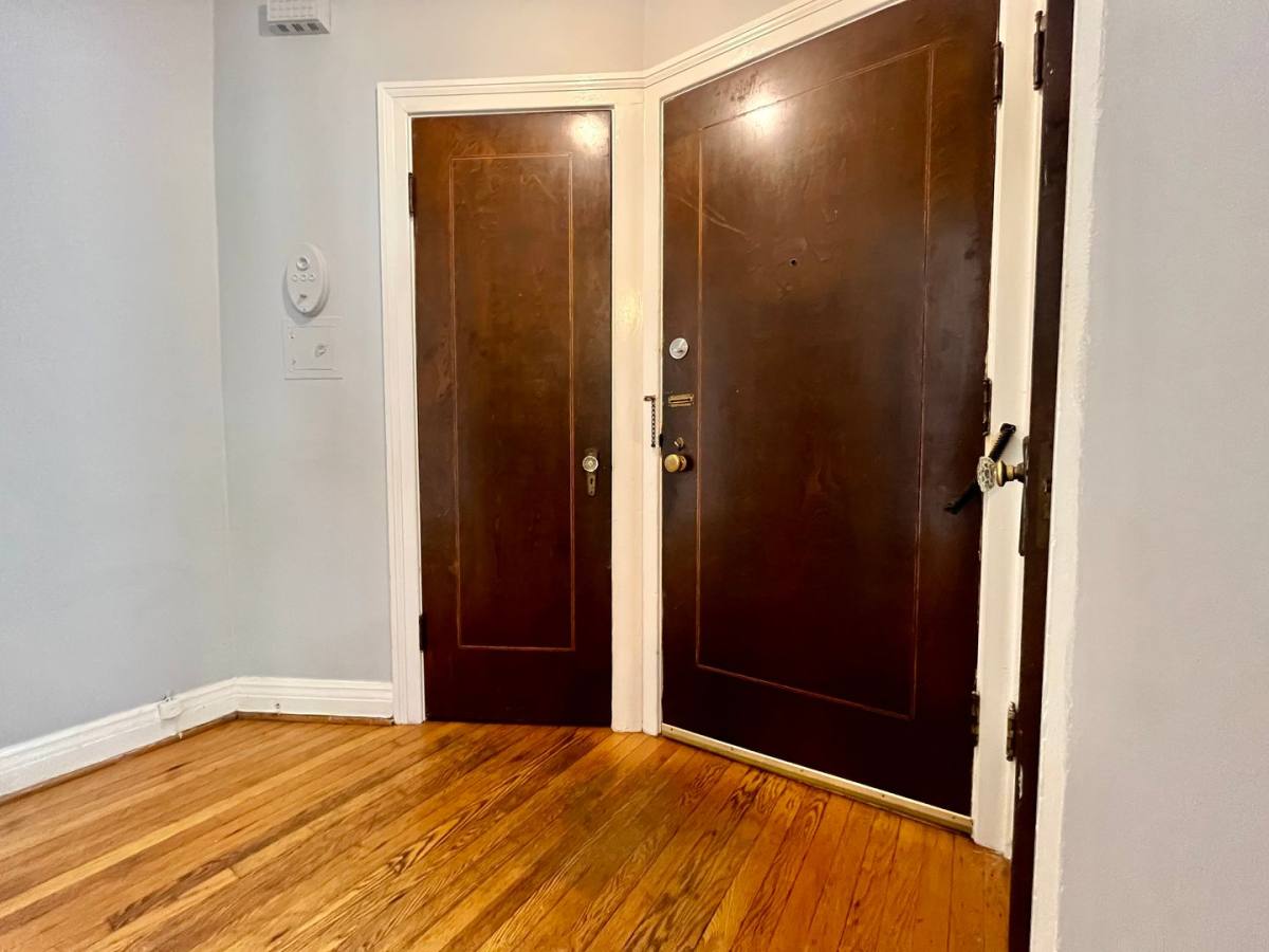 Apartment for rent at 234 Crescent Ave, Buffalo, NY 14214