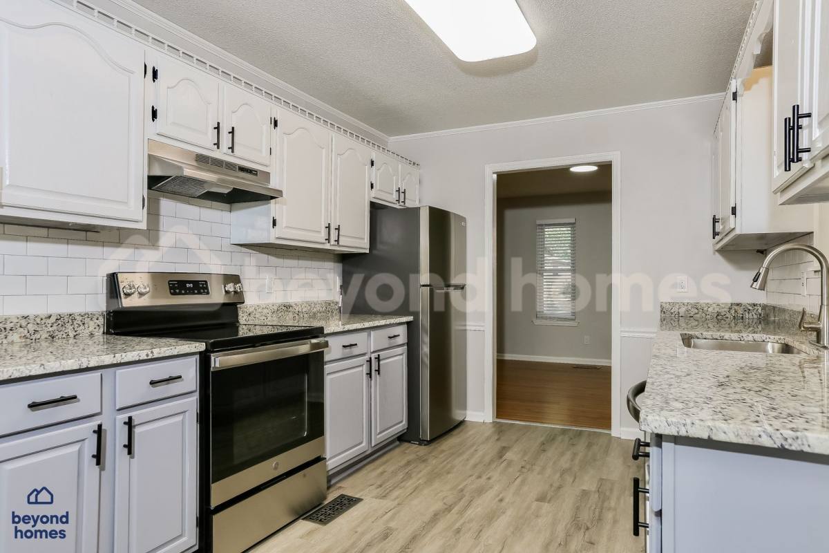 House for rent at 2709 Millbrook Rd, Little Rock, AR 72227