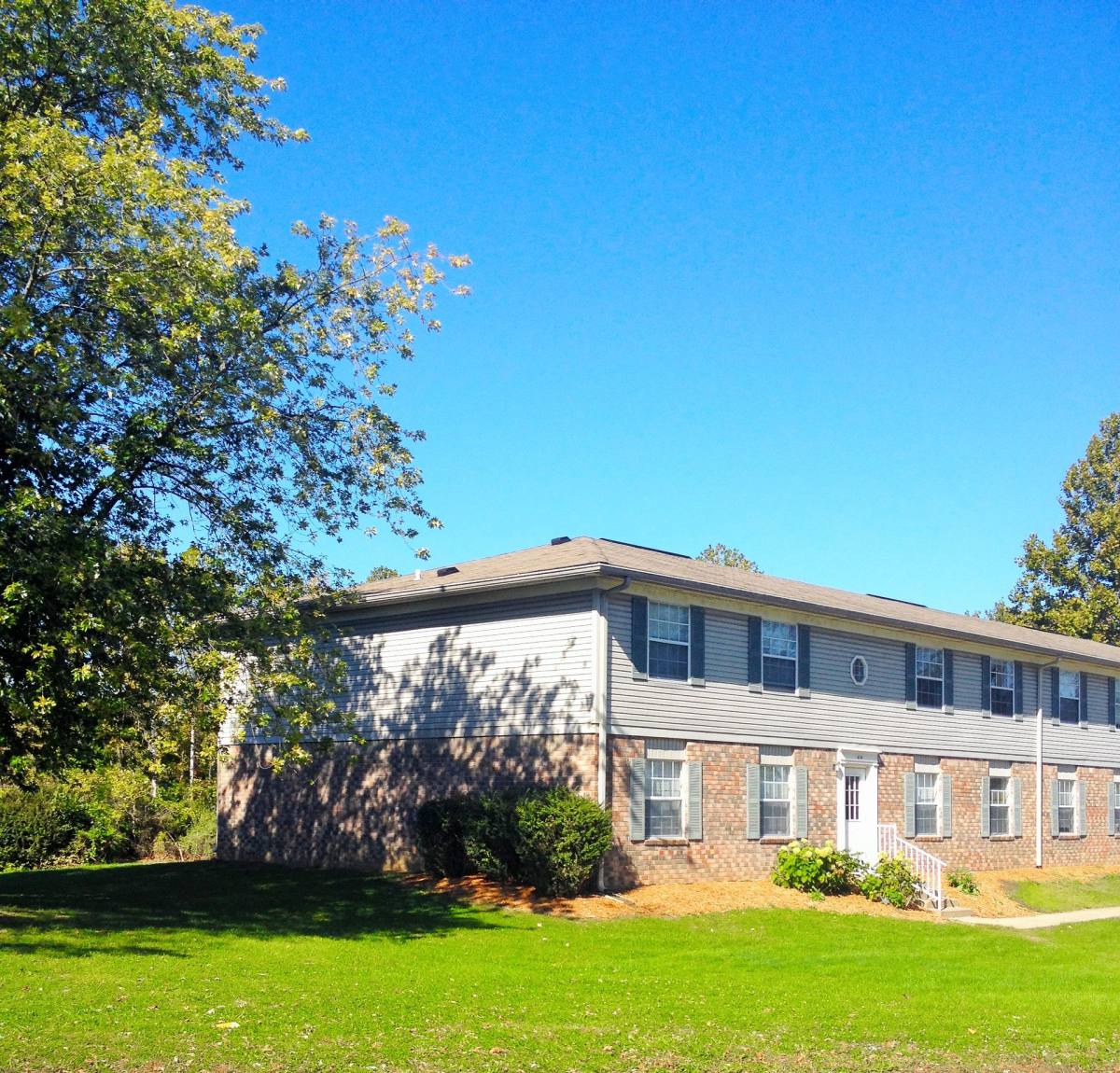 Apartment for rent at 644 Lakeside Dr, Plainfield, IN 46168