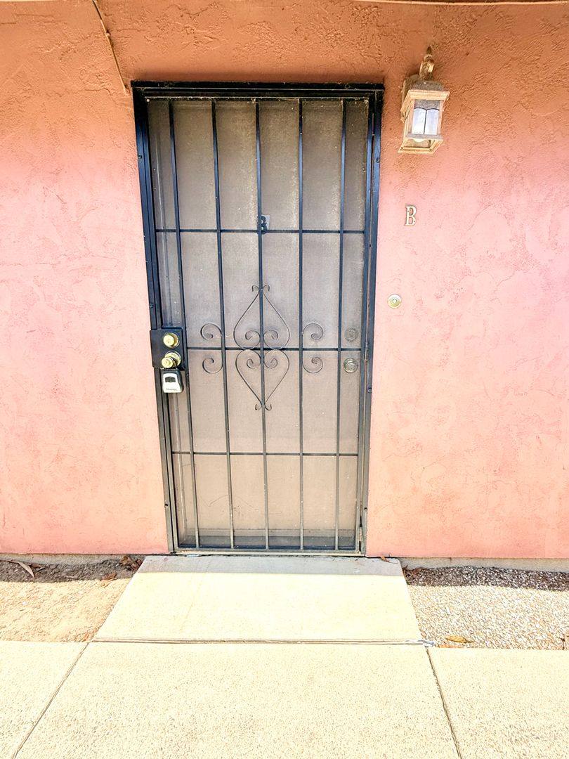 Apartment for rent at 134 N M St, Lompoc, CA 93436