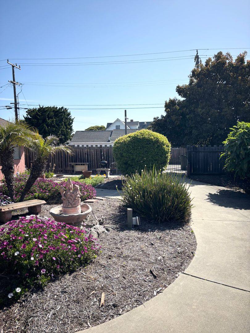 Apartment for rent at 134 N M St, Lompoc, CA 93436
