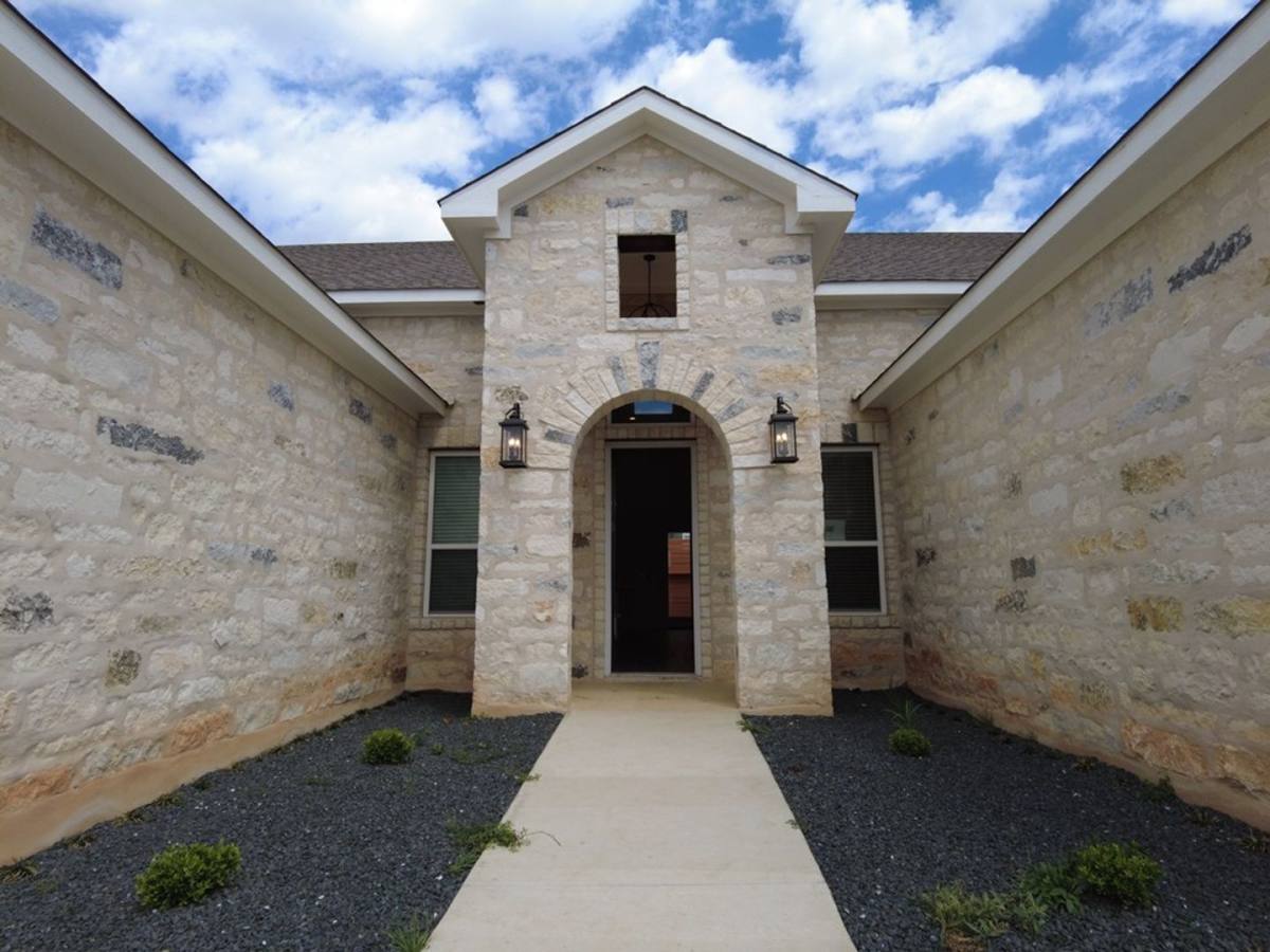 House for rent at 112 Madrona, Fredericksburg, TX 78624