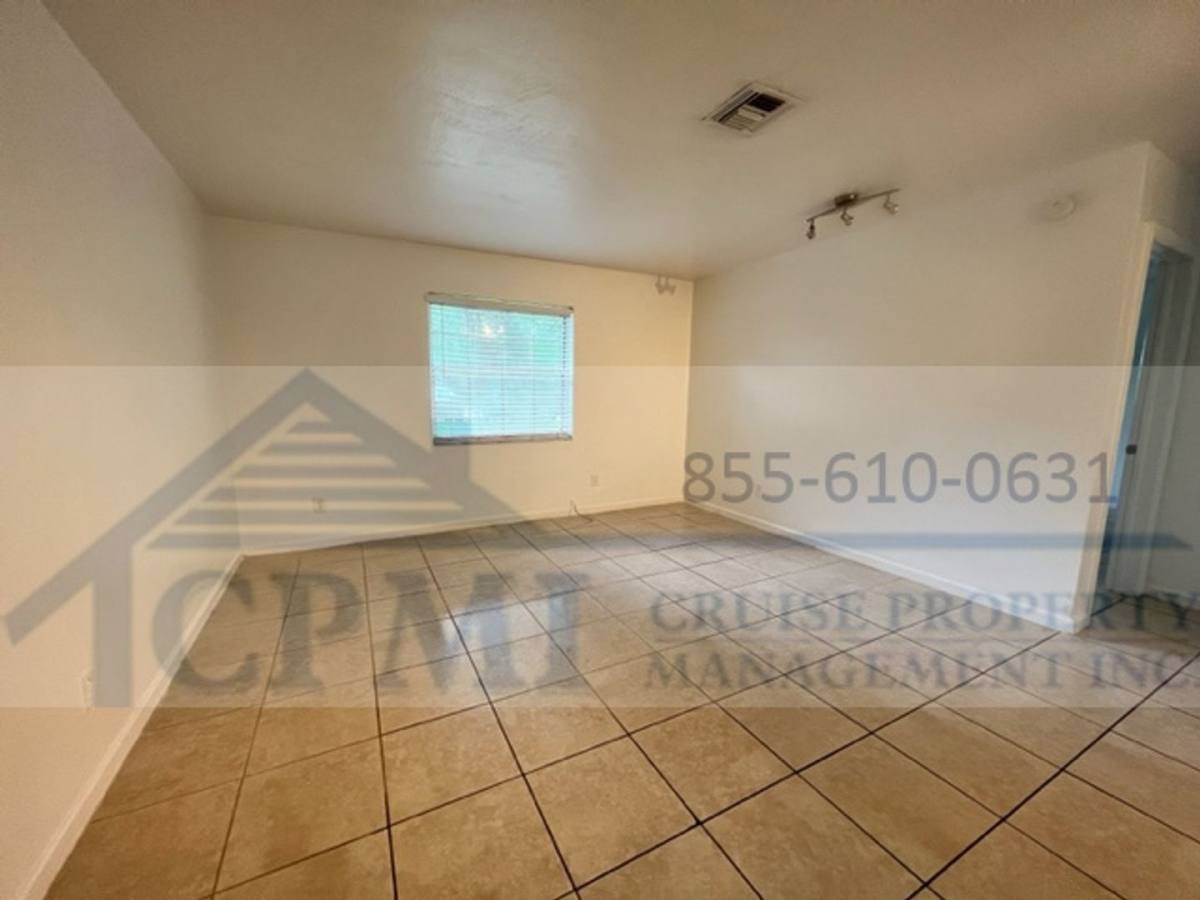 Townhouse for rent at 4931 SW 65 Ave, Fort Lauderdale, FL 33314