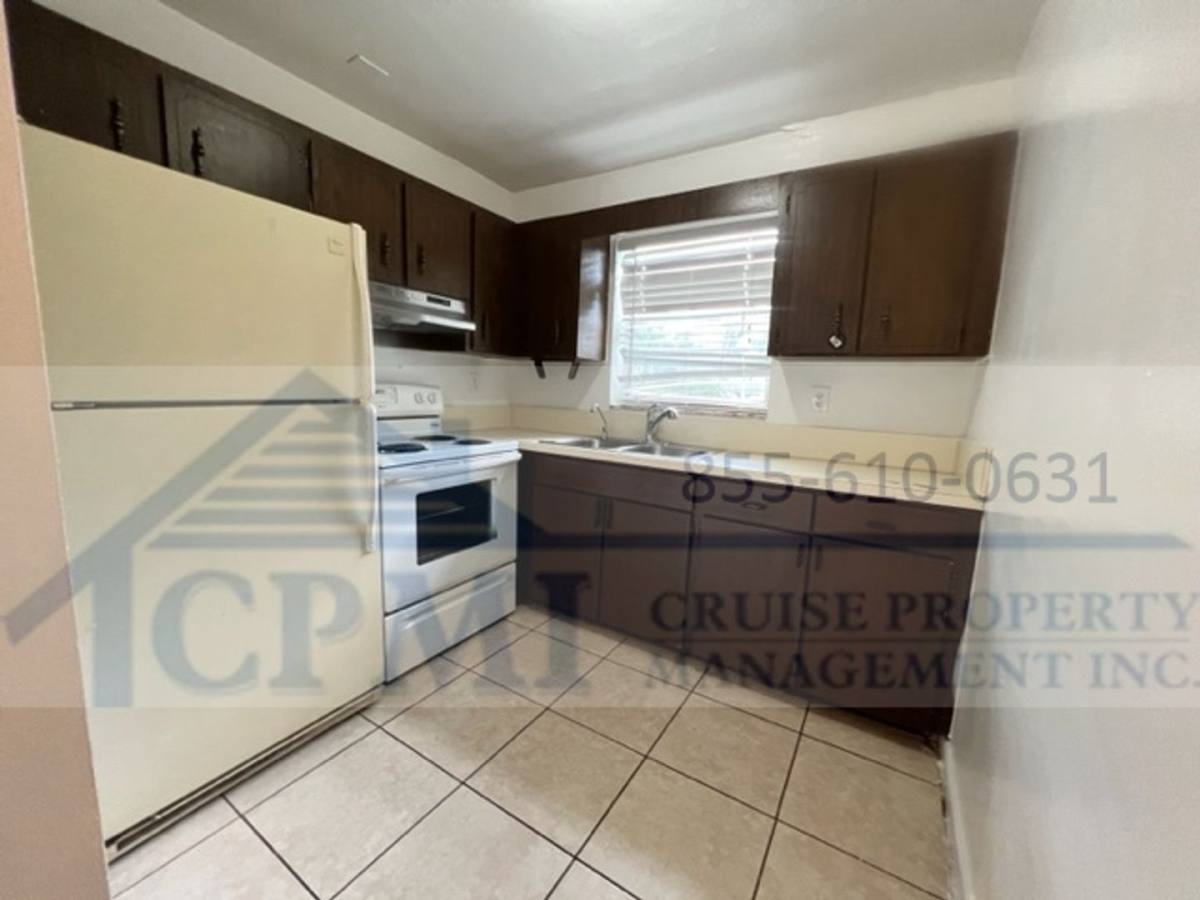 Townhouse for rent at 4931 SW 65 Ave, Fort Lauderdale, FL 33314