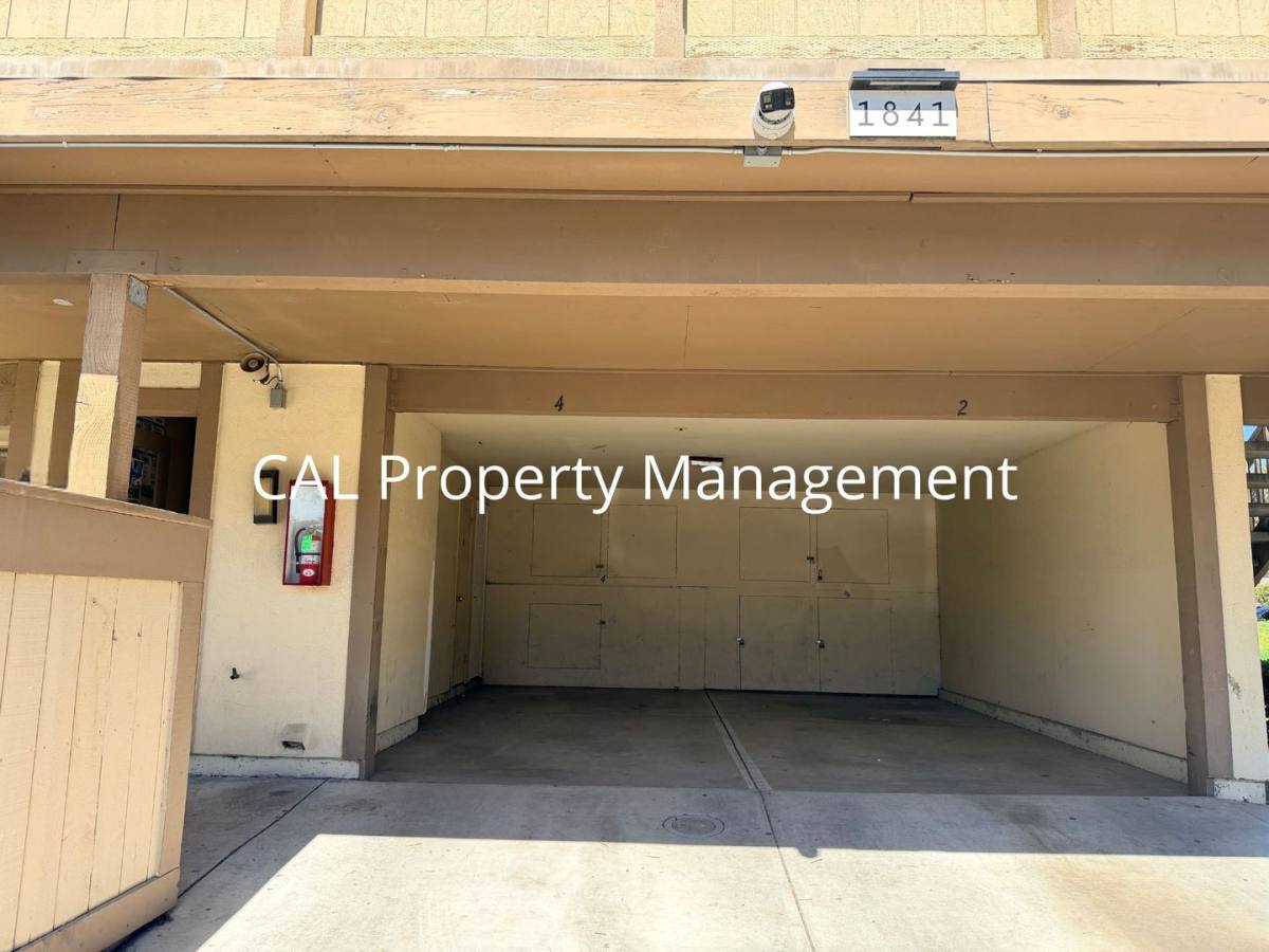 Condo for rent at 1841-4 Cherokee Dr, Salinas, CA 93906