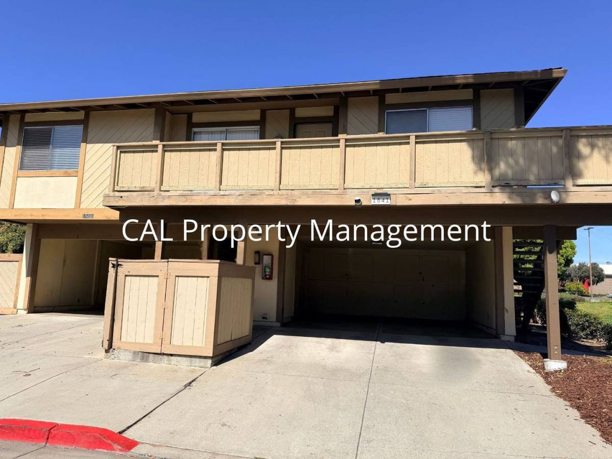 Condo for rent at 1841-4 Cherokee Dr, Salinas, CA 93906