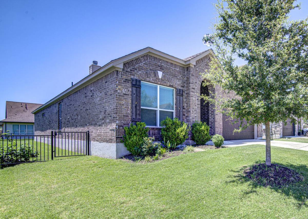 House for rent at 104 Kyndals Meadow Cove, Georgetown, TX 78628