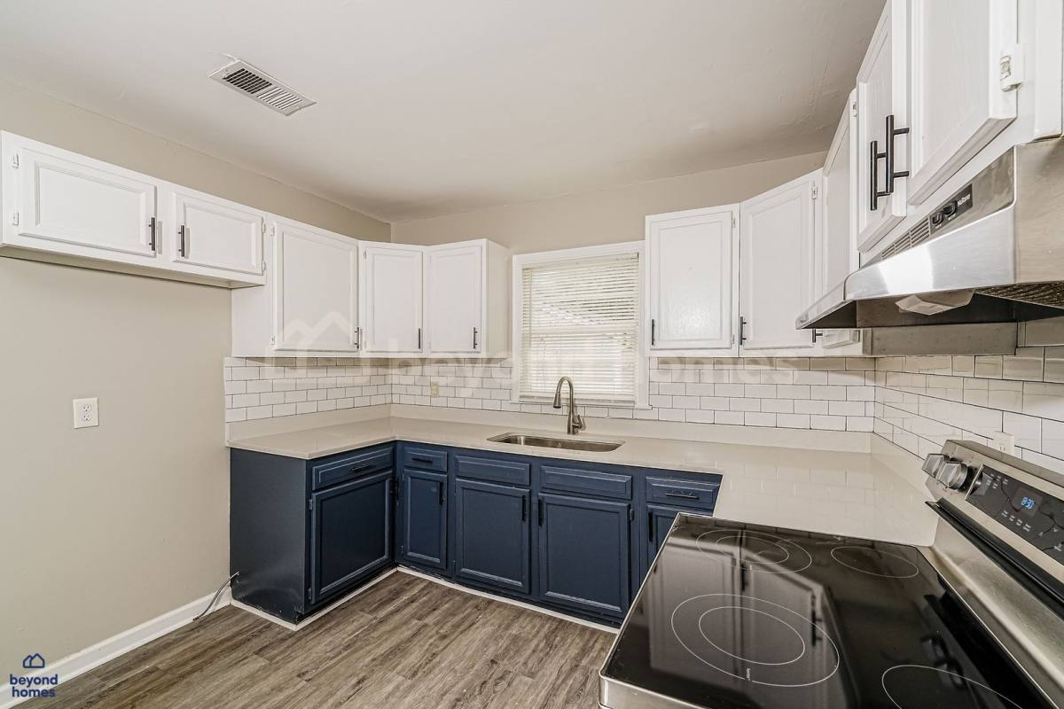 House for rent at 945 Elizabeth Dr, Birmingham, AL 35215