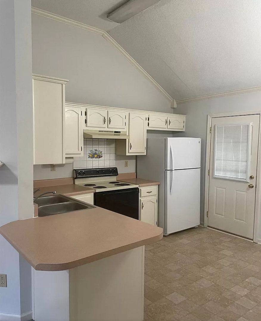 House for rent at 8917 Fulton Cove, Cordova, TN 38016