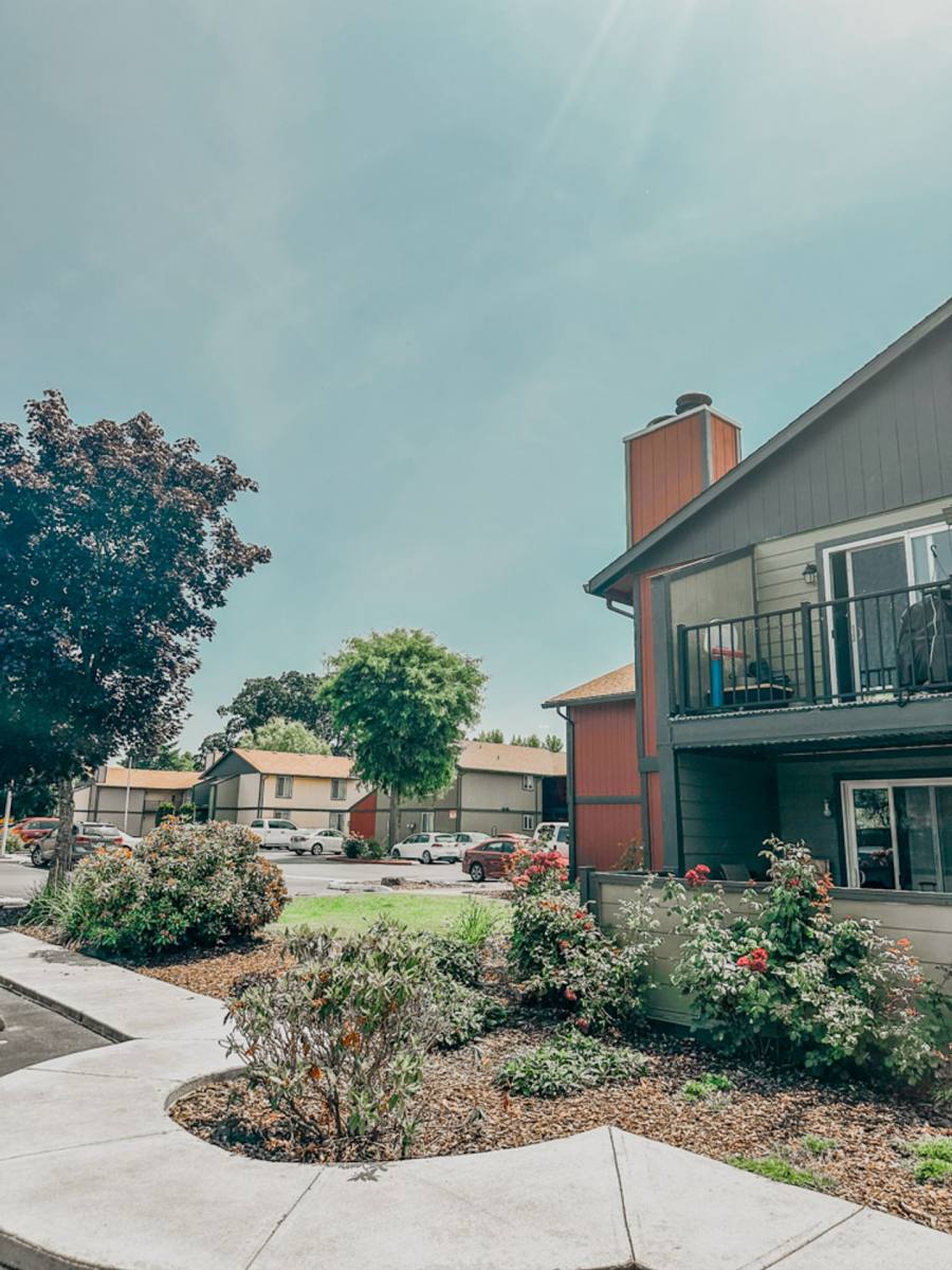 Apartment for rent at 1873-1901 Highway Ave NE, Salem, OR 97301