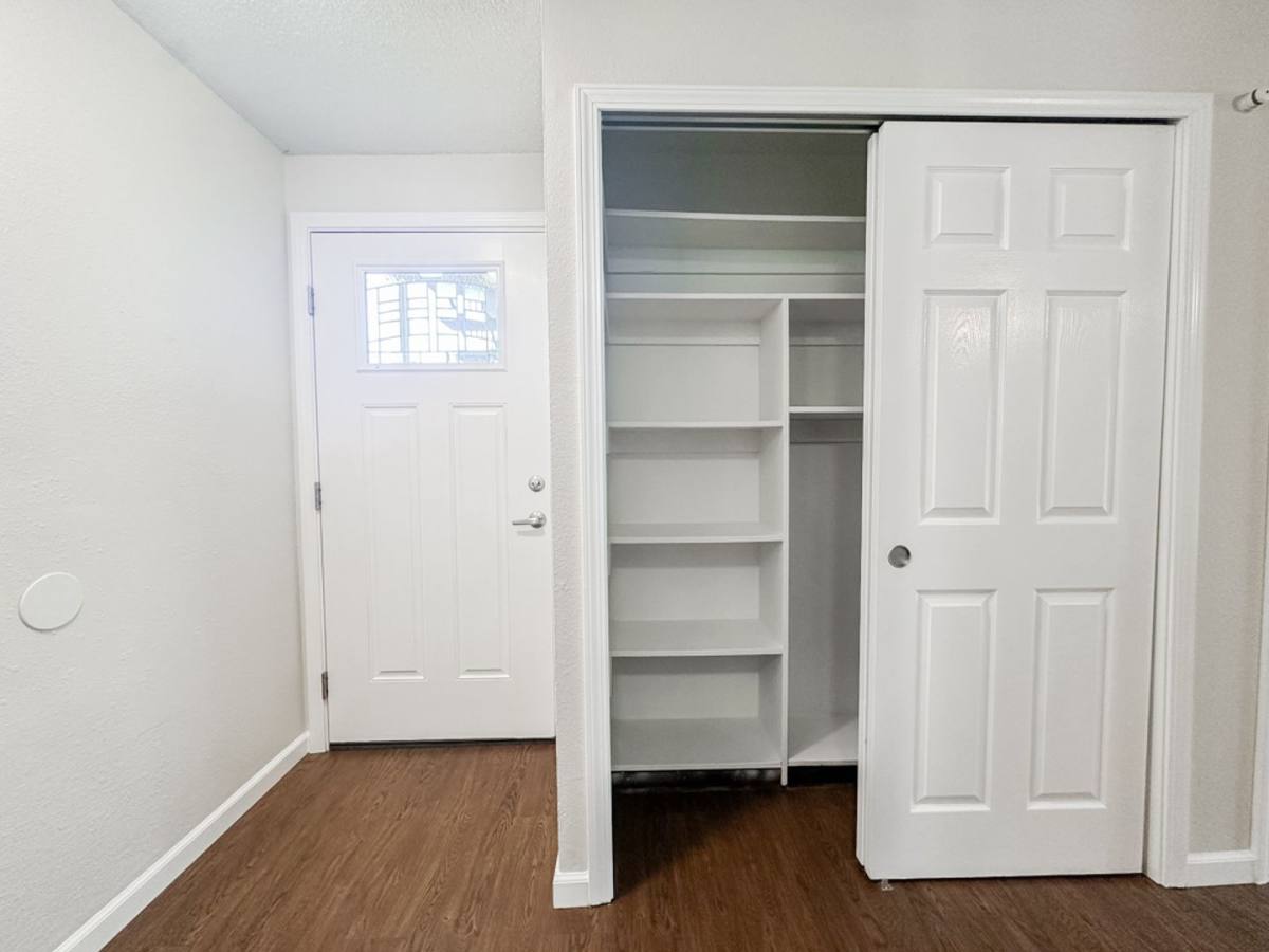 Apartment for rent at 4072 - 4098 Market St NE, Salem, OR 97301