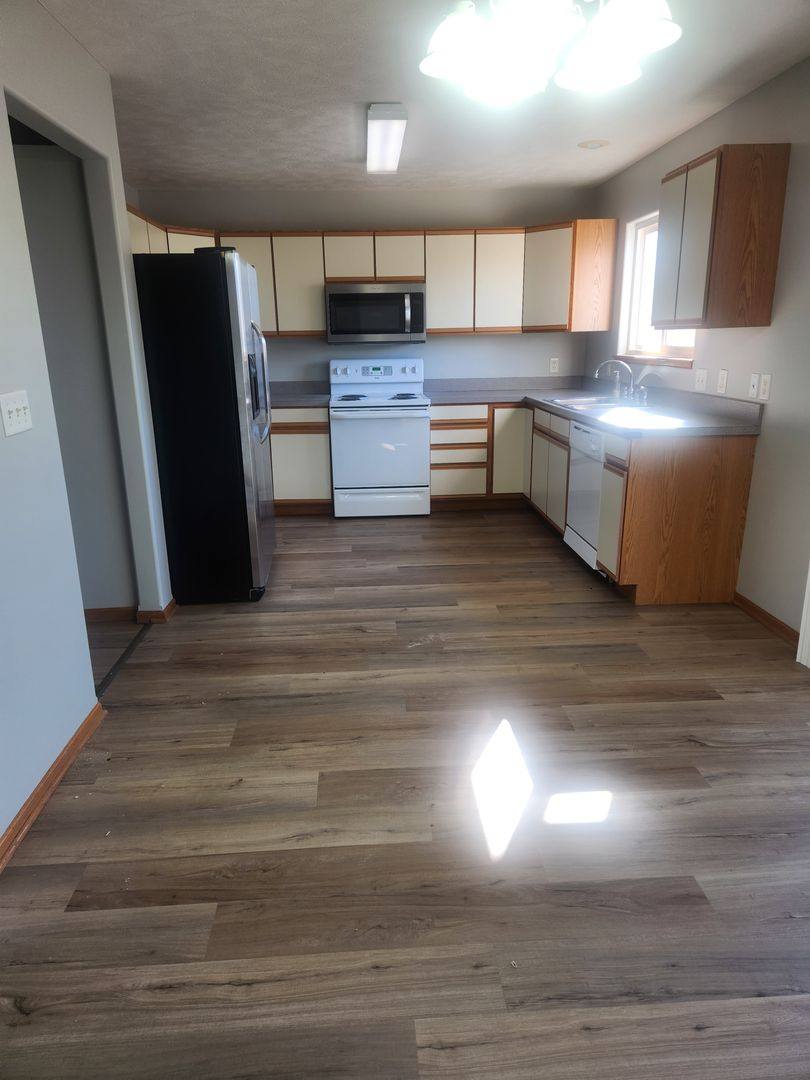 Townhouse for rent at 6625 Shadow Pines Place, Lincoln, NE 68516