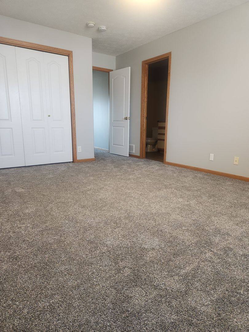 Townhouse for rent at 6625 Shadow Pines Place, Lincoln, NE 68516
