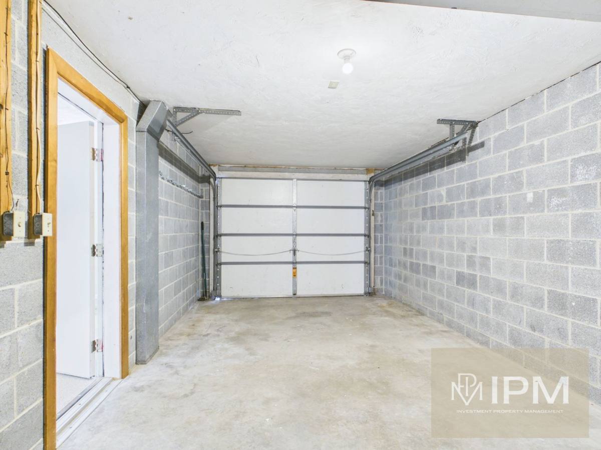 Townhouse for rent at 1955 Cherry Manor Dr, York, PA 17402