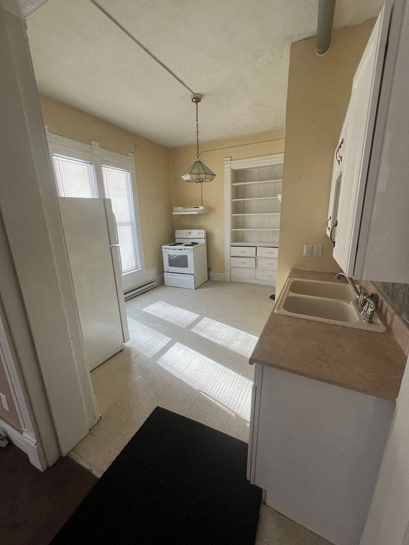 Apartment for rent at 519 S Liberty St, Muncie, IN 47305