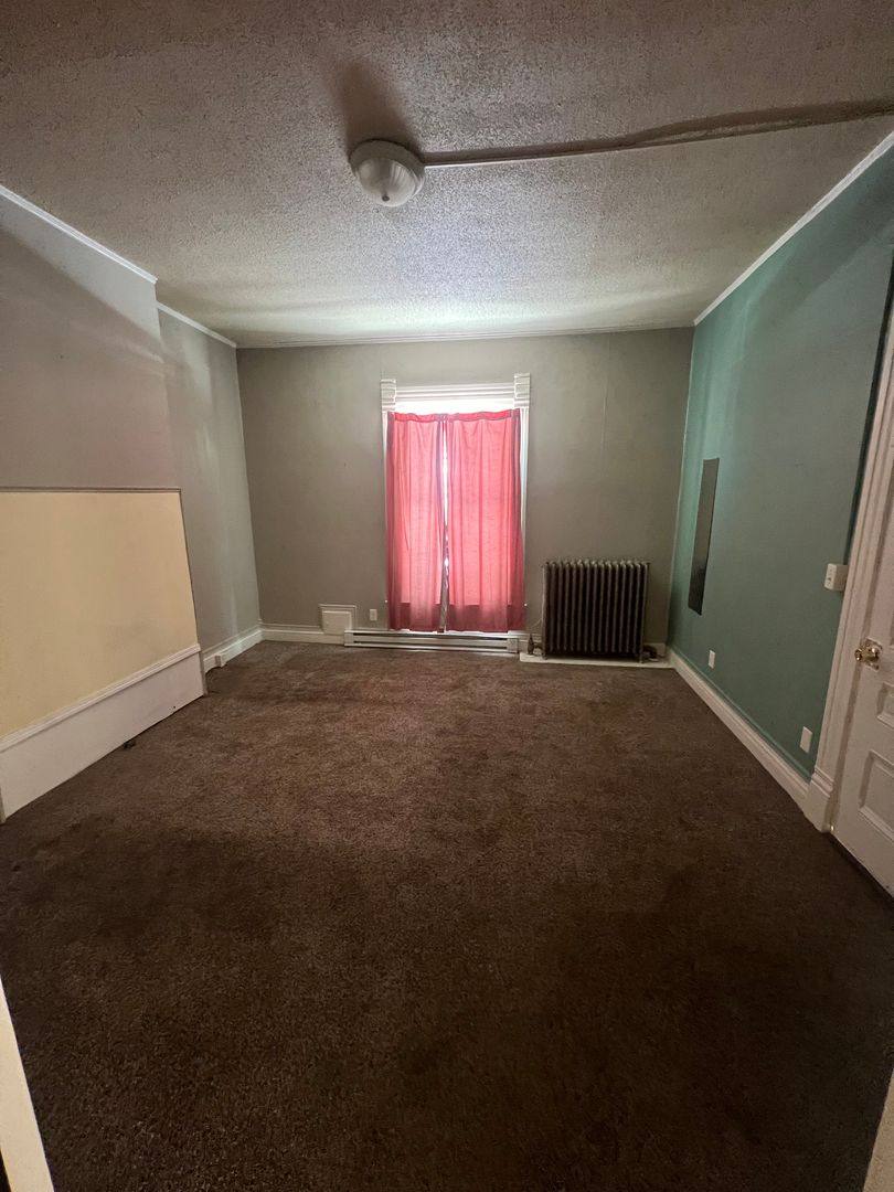 Apartment for rent at 519 S Liberty St, Muncie, IN 47305