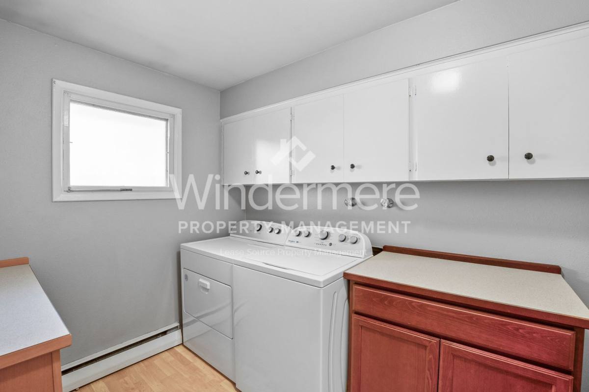 House for rent at 1706 E 38th Ave, Spokane, WA 99203