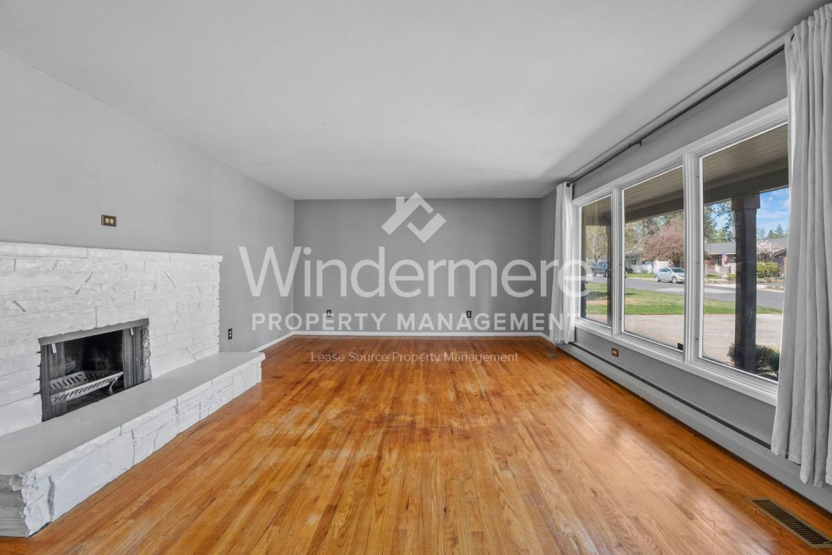 House for rent at 1706 E 38th Ave, Spokane, WA 99203
