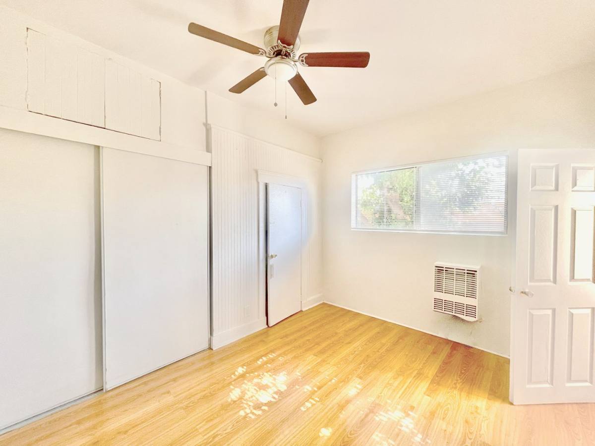 Apartment for rent at 1794 W 24th St, Los Angeles, CA 90018