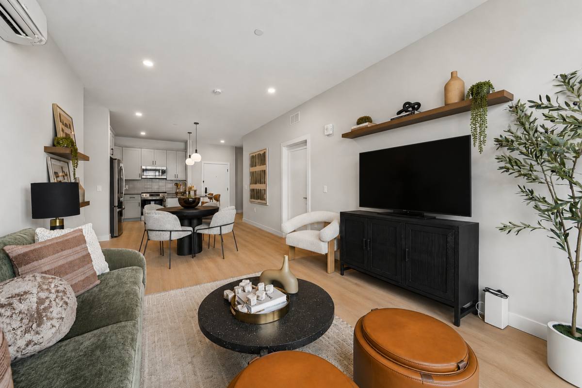 Apartment for rent at 1 W Elizabeth Ave, Linden, NJ 07036