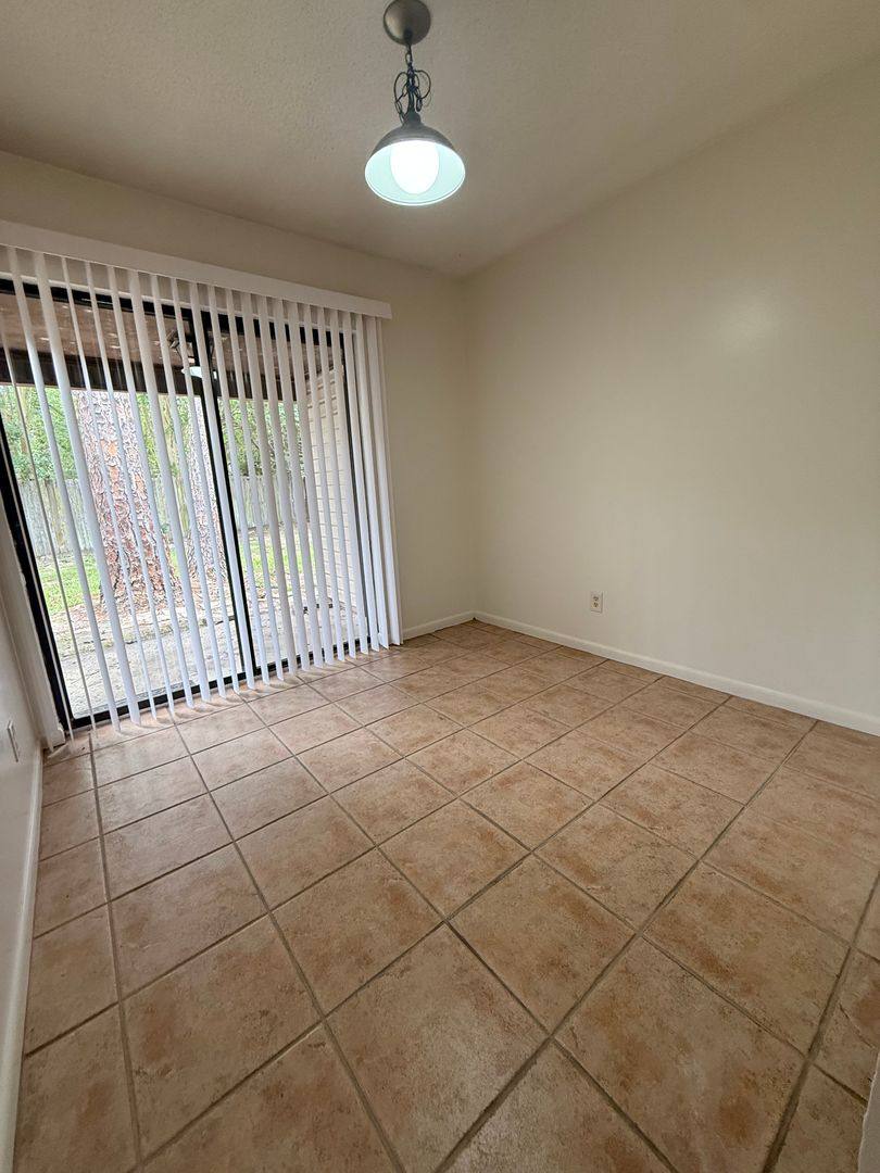 House for rent at 913 Landry St, Fort Walton Beach, FL 32547