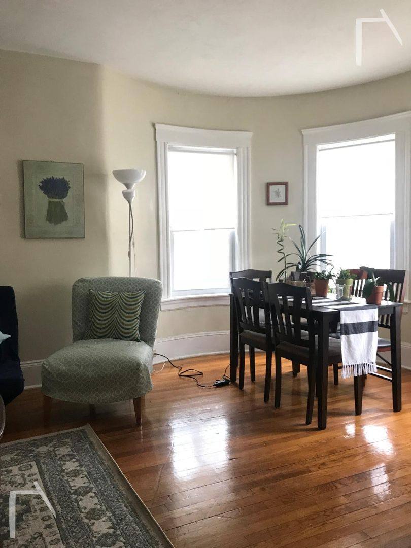 Apartment for rent at 303 Tappan St #101, Brookline, MA 02445