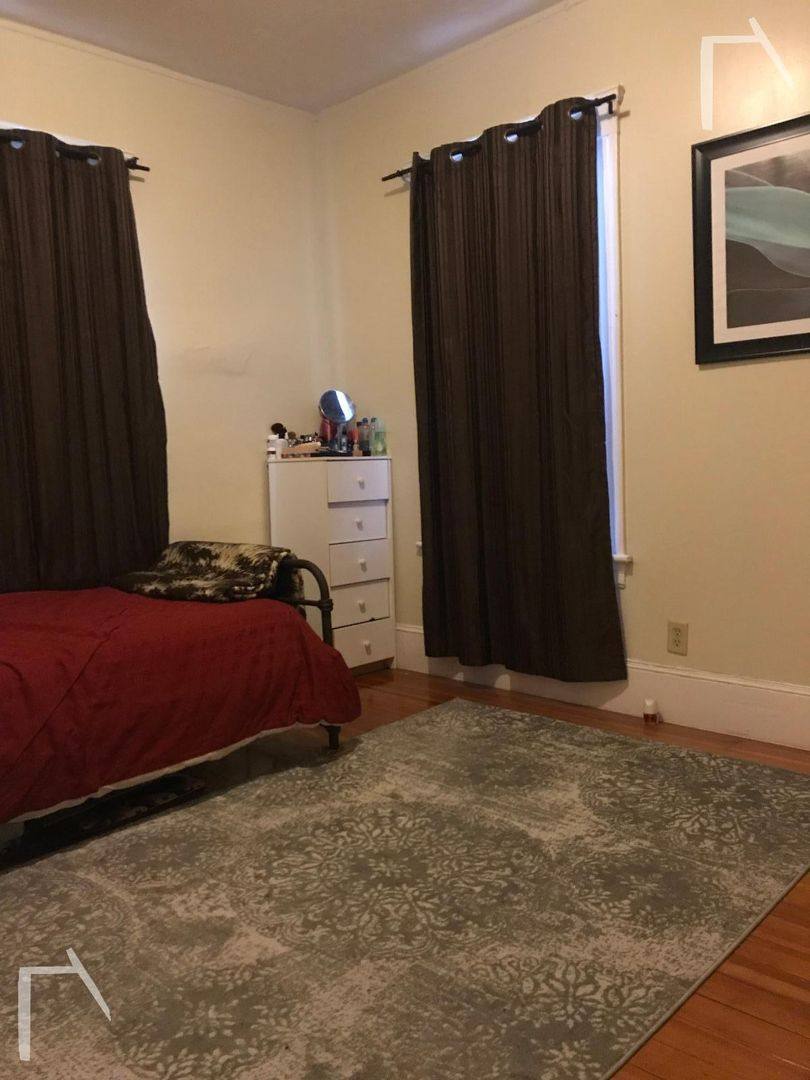 Apartment for rent at 303 Tappan St #101, Brookline, MA 02445